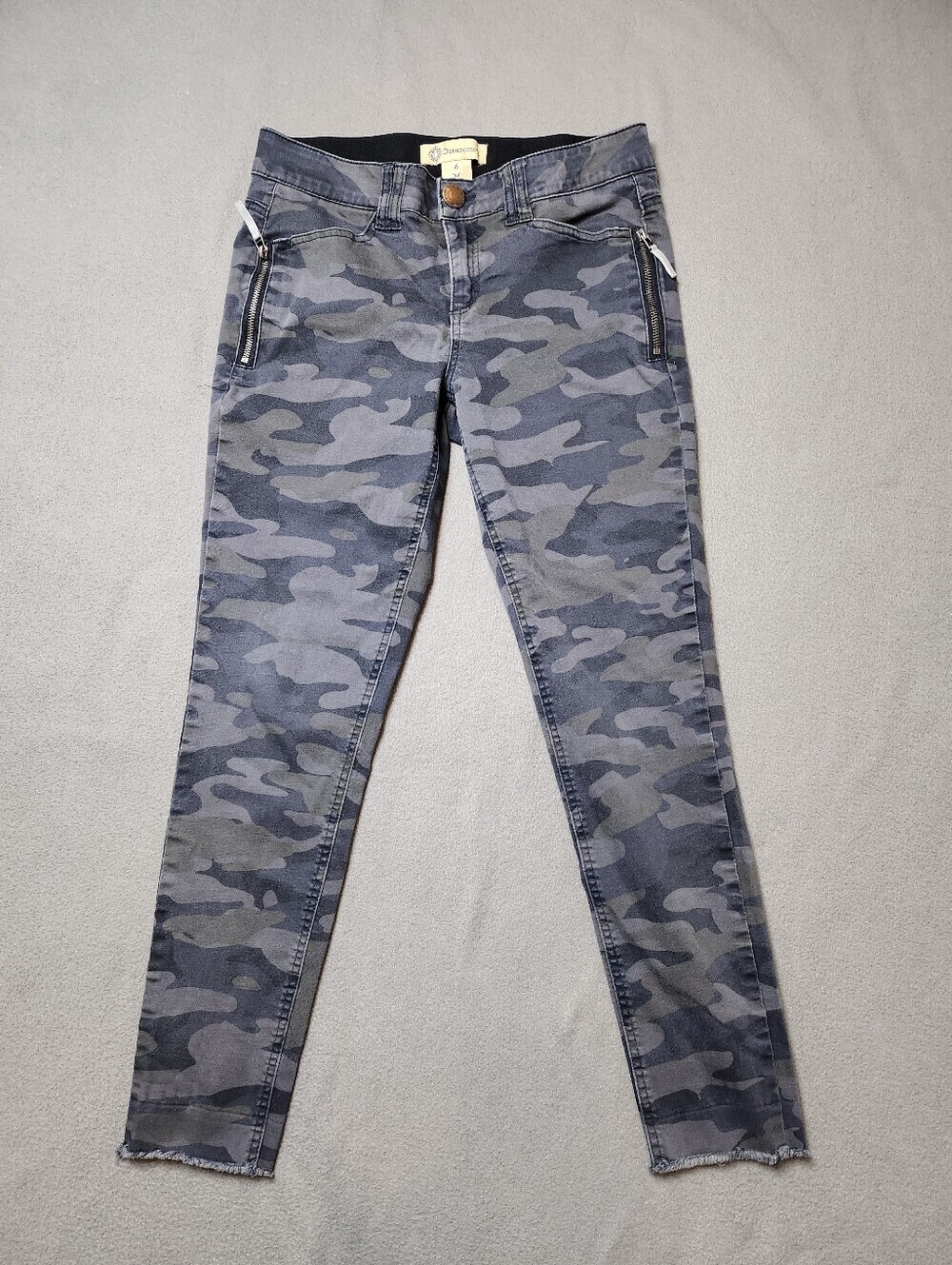 Democracy Camo ‘Ab Technology’ Pants Gray Camo Size 6